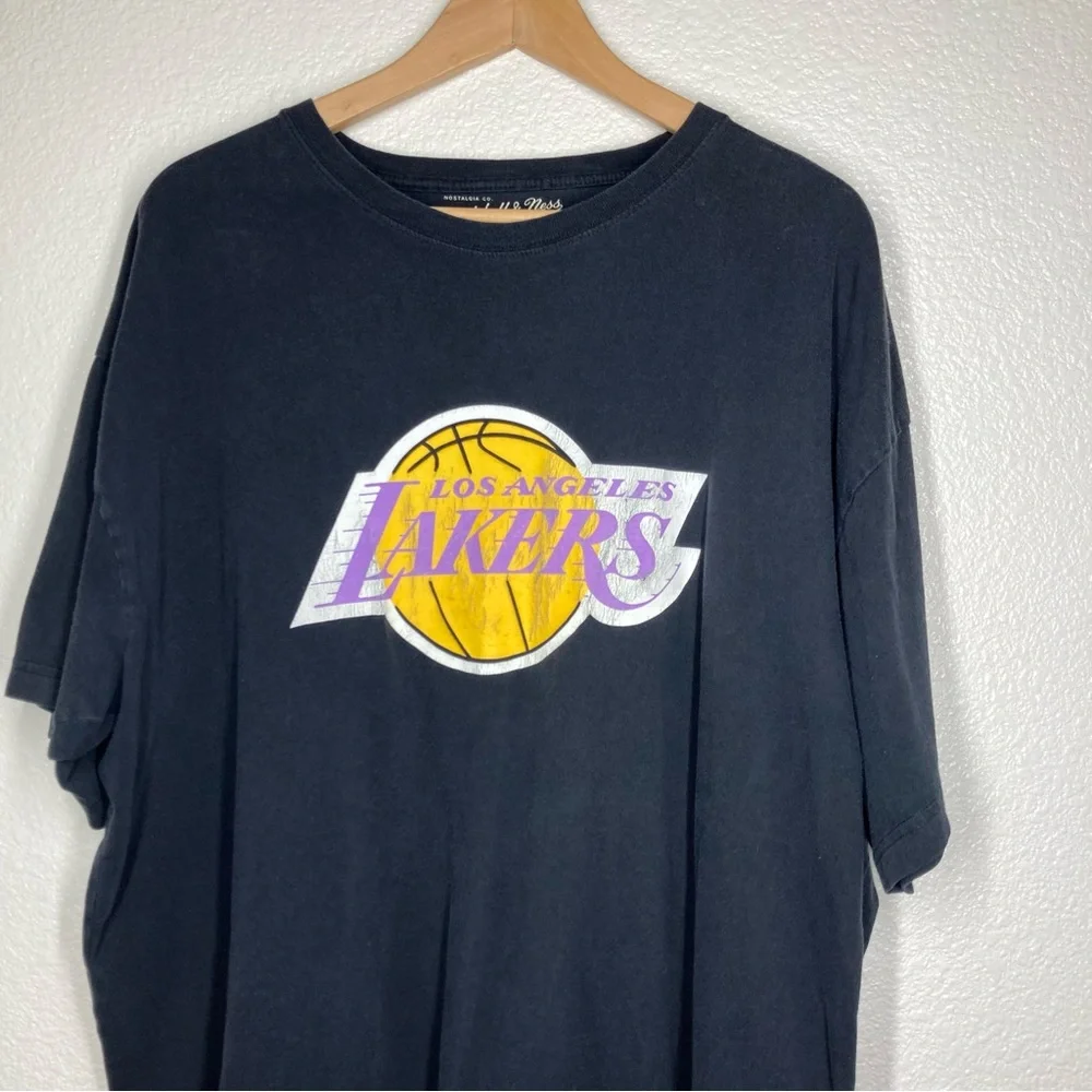Los Angeles Lakers Mitchell & Ness Tee Shirt XXL Black Yellow Cotton - Picture 6 of 16